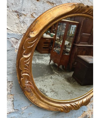 Miroir doré ouvre sa boutique