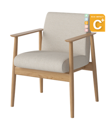 Chaise Visti en bois de forêt durable et tissu recyclé est présent 